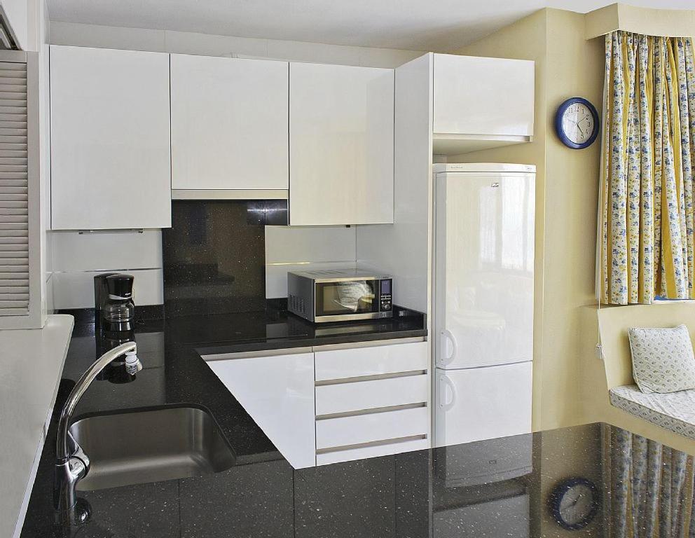 Duplex Apartment On The Beach 71 Marbella Exterior photo