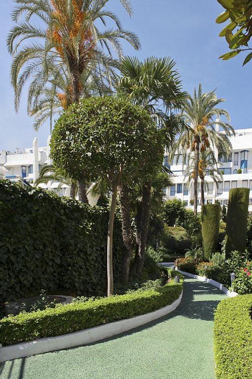 Duplex Apartment On The Beach 71 Marbella Exterior photo